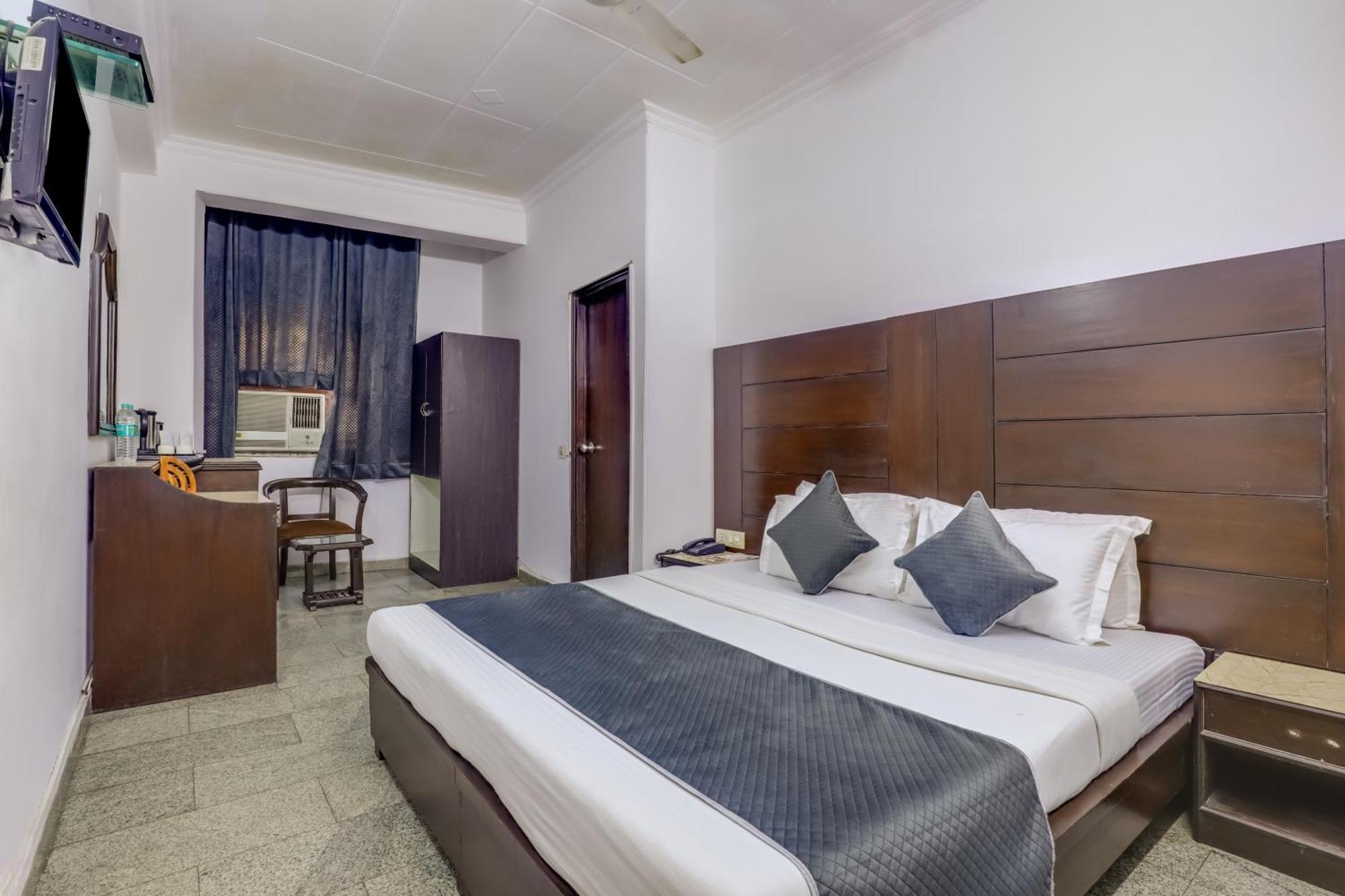 Hotel Sarthak Palace Near Karol Bagh Metro Station New Delhi Exteriér fotografie